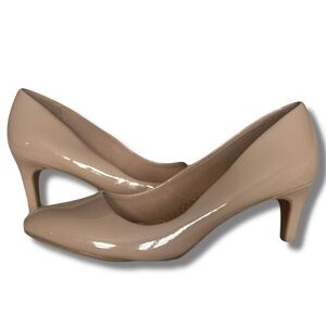 Alex Comfort Nude Patent Heels – Size 6.5 Wide | Glossy Chic | Classic Pump |